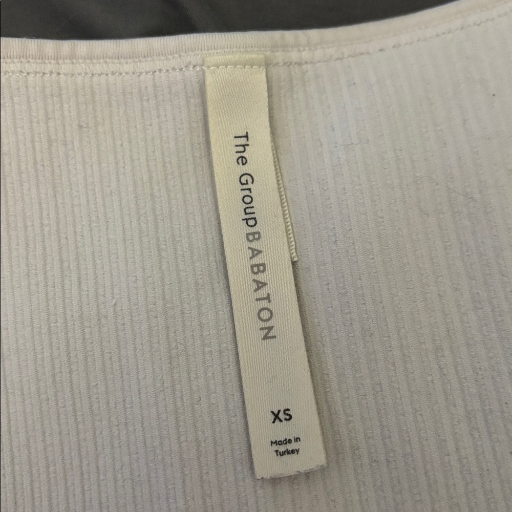 Aritzia Babaton tank top - Picture 3 of 3